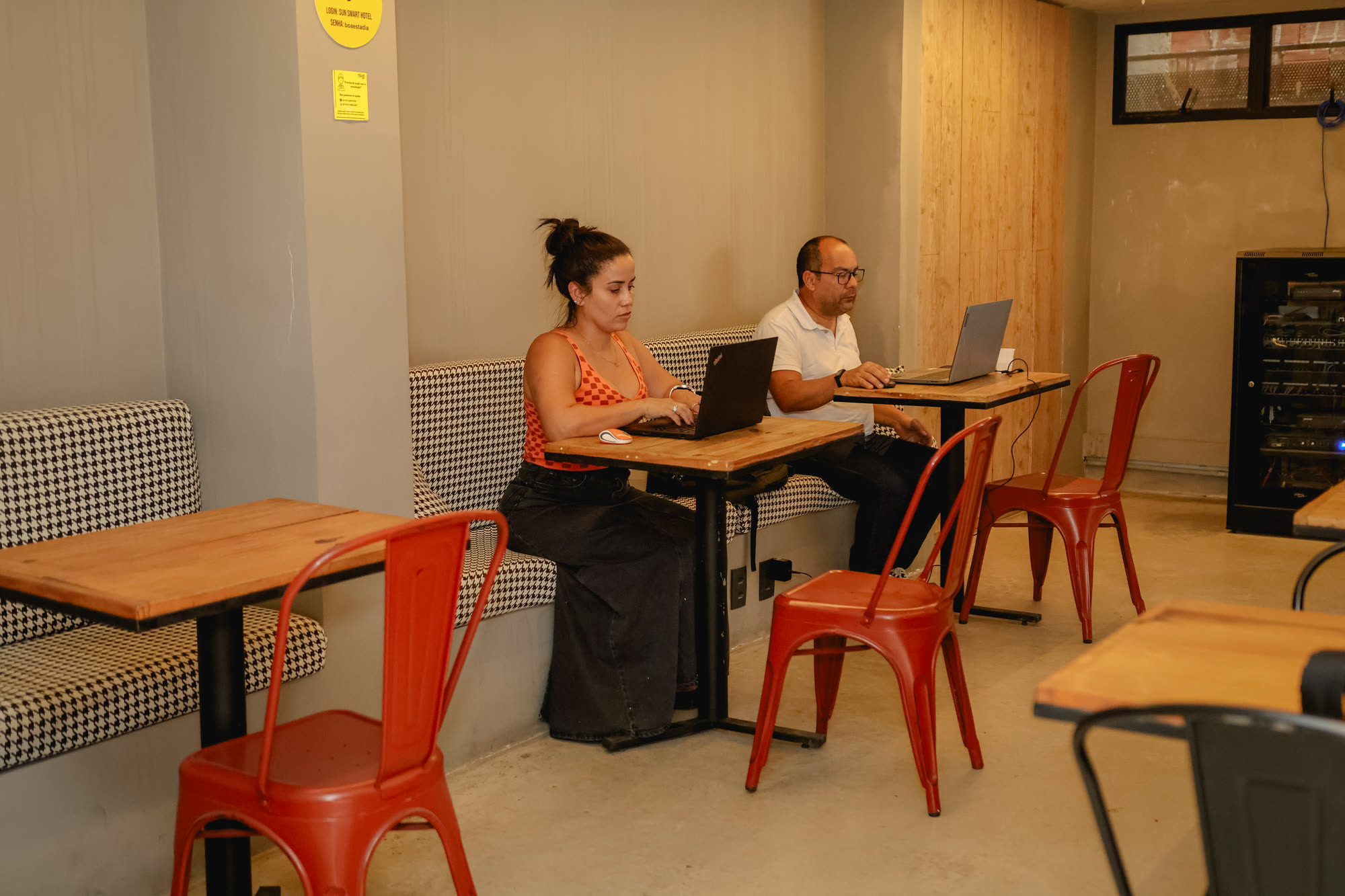 Espaço de café e coworking do Sun Smart